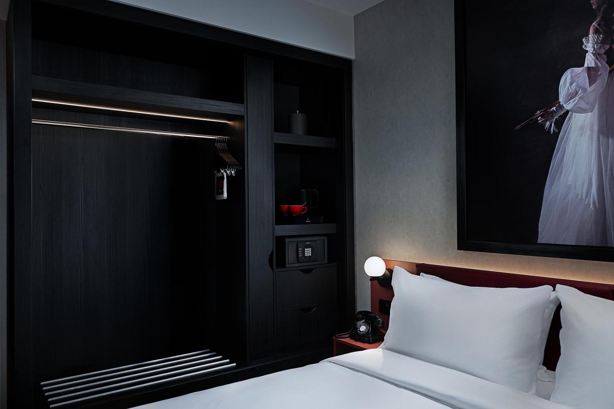 Hotel Radisson Red Galway Extérieur photo