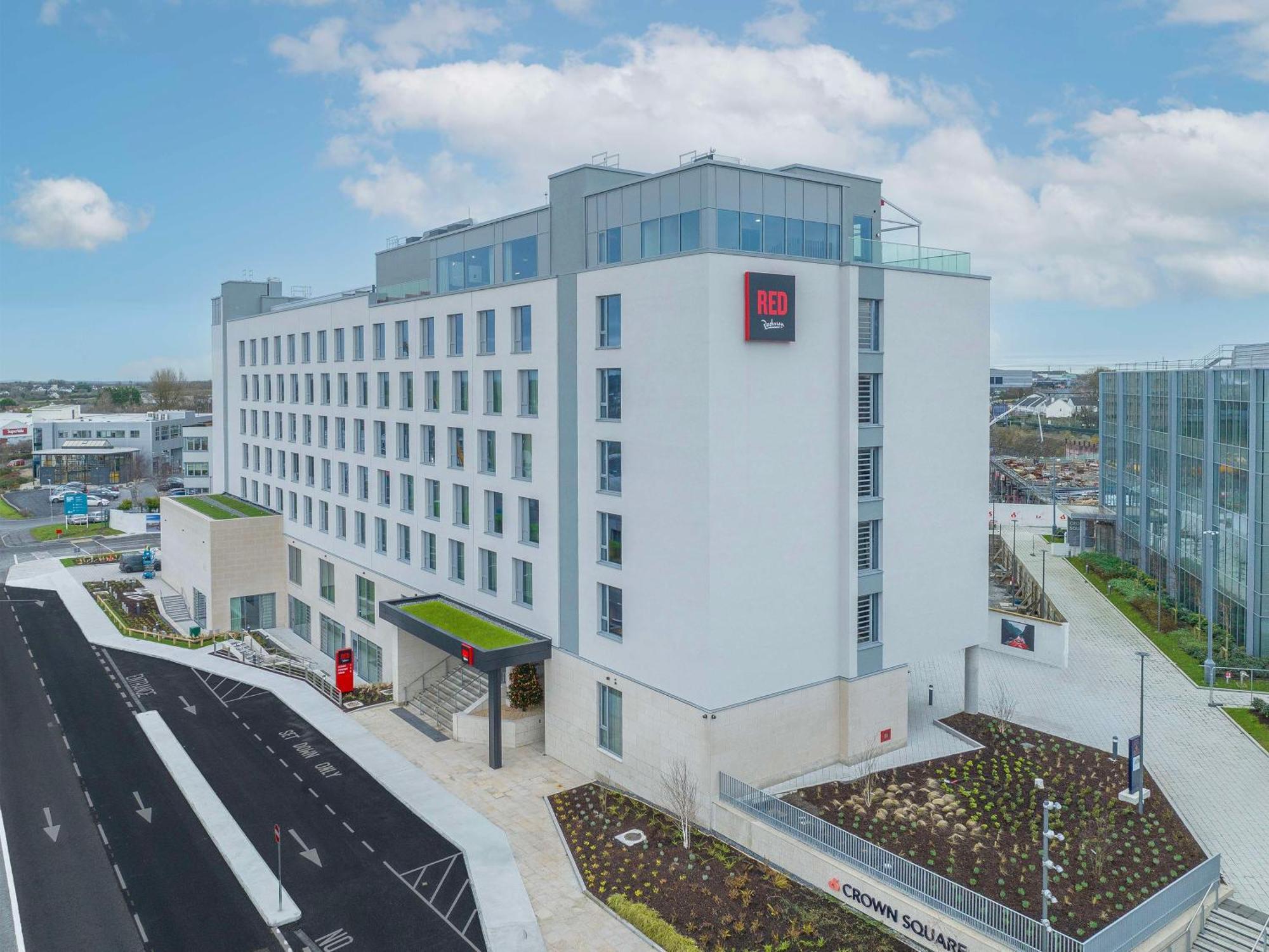 Hotel Radisson Red Galway Extérieur photo