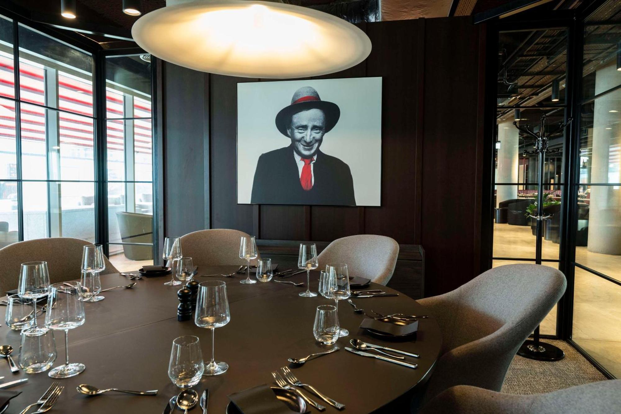 Hotel Radisson Red Galway Extérieur photo